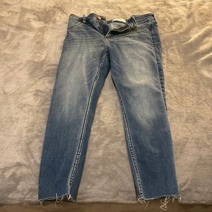 Abercrombie Skinny Jeans - High Rise